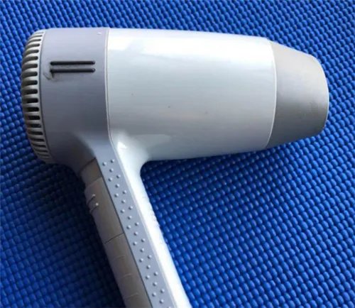 电吹风功率是多少瓦