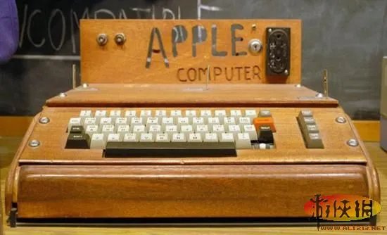 苹果老总的十大囧事:敲诈同事 忽悠同事下岗