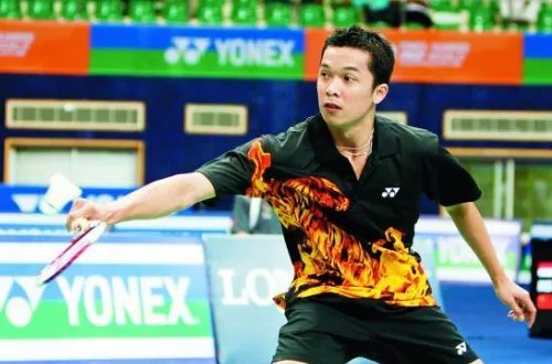 羽毛球运动员陶菲克希达亚特是哪国人