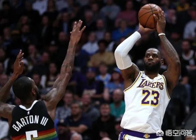 湖人和掘金常规赛后，一对湖人球迷跟主场球迷发生冲突，并且大打出手，你怎么看？