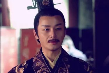 为什么刘盈的儿子没能继承皇位，而是弟弟刘恒称帝了呢？