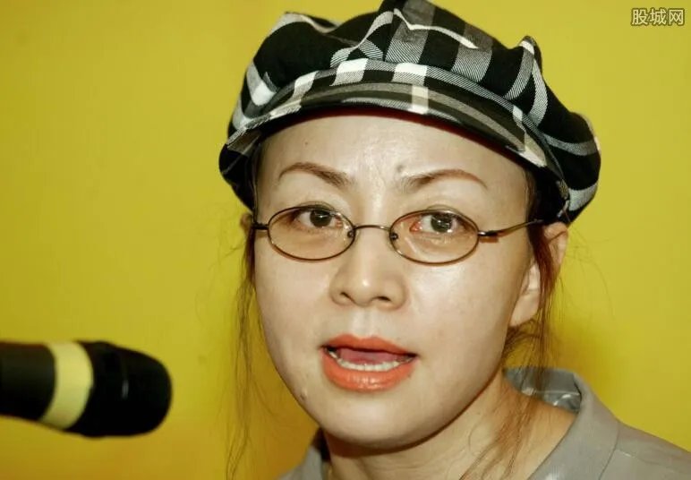 宋丹丹老公是谁 宋丹丹结过几次婚？