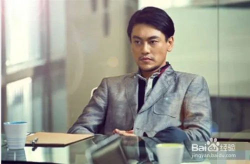 马景涛第二段婚姻又离婚,旧爱听闻冷回九个字