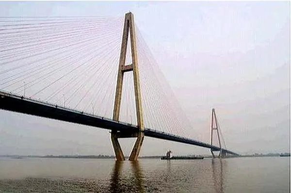 白沙洲大桥的缺陷