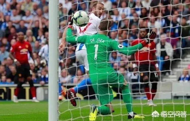 布莱顿3比2战胜曼联,如何评价这场比赛中曼联的战术和球员的表现?