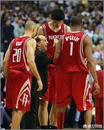 杰夫范甘迪表示应该取消全明星,一场出手160多个三分真的很尴尬,对此你怎么看?