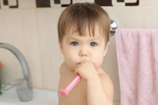 宝宝牙齿畸形的原因有哪些 三大原因导致宝宝牙齿畸形