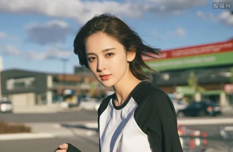 古力娜扎丑闻都有哪些 古力娜扎被黑的真正内幕