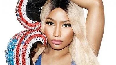 妮琪米娜的身材是健身出来的还是整的呢?