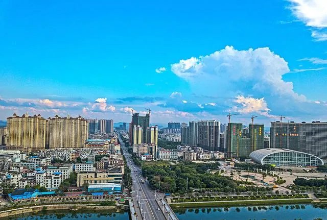 你觉得玉林这座城市怎么样?