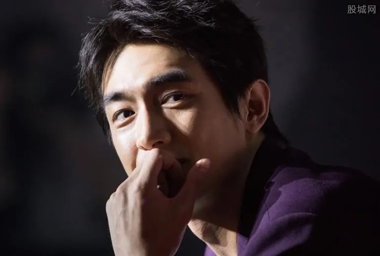 林更新周冬雨承认恋情 揭秘林更新的恋爱史