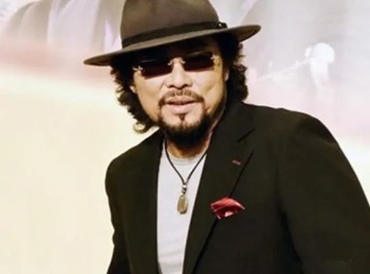 费玉清的哥哥是谁呢？ 一门三杰缔造传奇