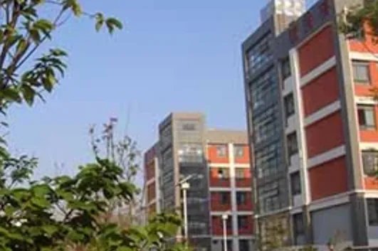 昆明市第八中学怎么样？