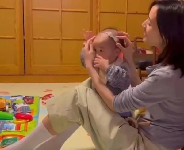 李亚鹏的女儿小名叫什么？