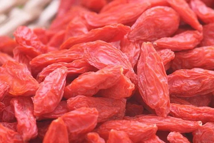 硫磺熏过的枸杞图片