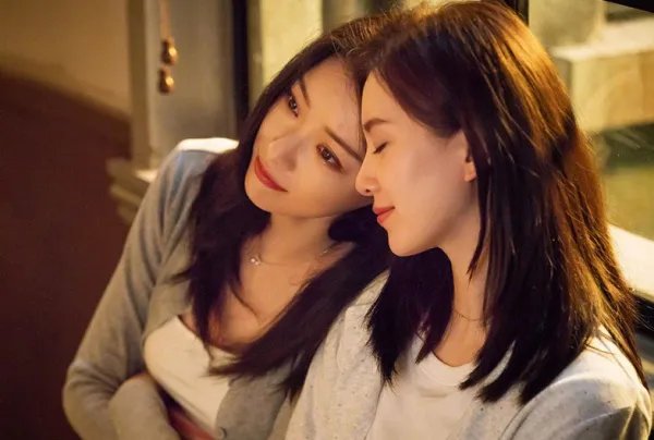 中央电视台八台晚上正在直播电视剧