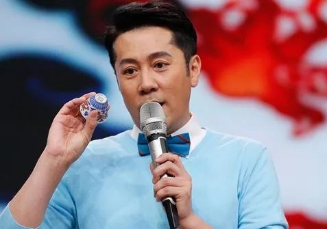 蔡国庆的老婆是谁？其儿子真如传言所说是私生子么？