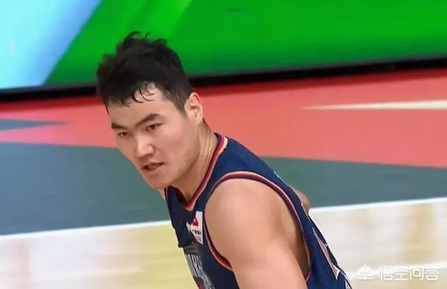 焦恩格尔弃用3场被迫出战，如今6投14分，他该进轮换吗？