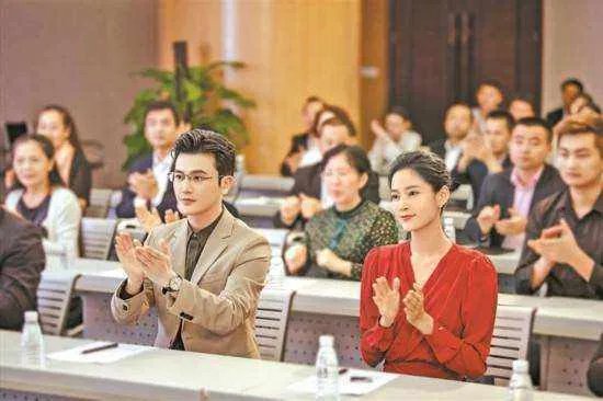 湾区儿女中梁雯和黄子健离婚了吗？