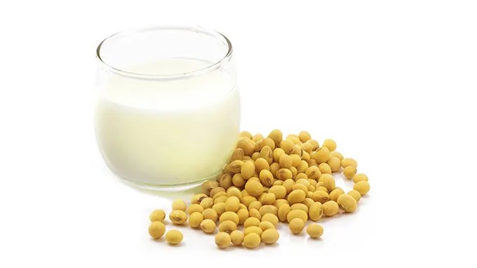 喝牛奶能美白吗