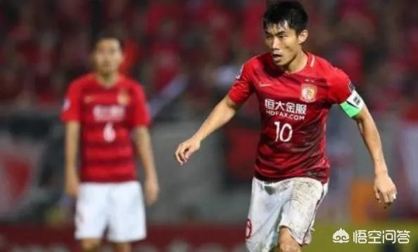 恒大38岁老将郑智送出世界级妙传，就连央视解说也被征服感叹！你怎么看？