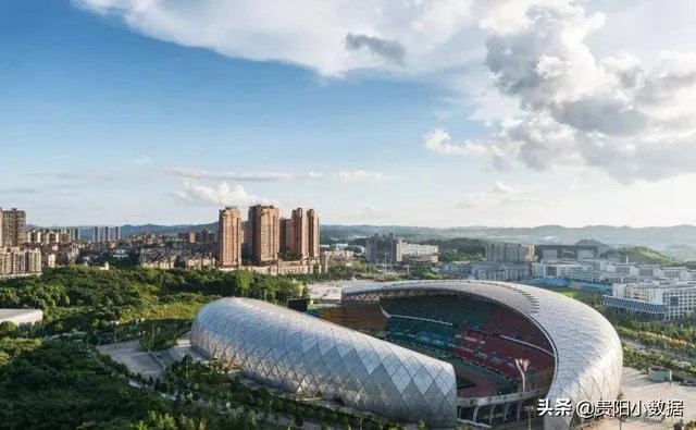 在贵阳市，买新房好还是二手房呢？