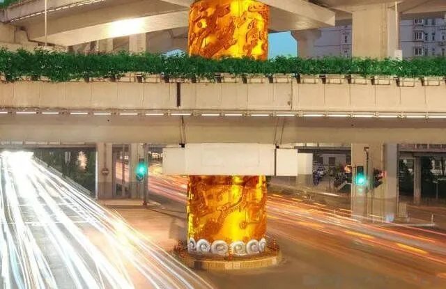 上海龙柱事件与高僧真禅法师的传说 打桩出血的故事