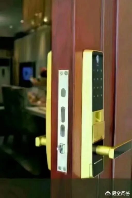 成都现在适合买新房还是二手？