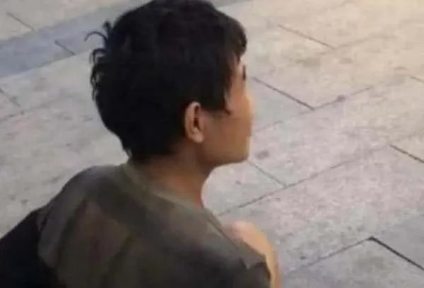 华强北一哥陈金陵：垄断行业成为亿万富豪，为何后来流落街头？