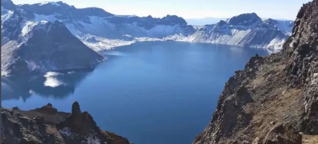 长白山在地图上的位置