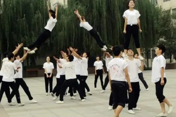 2023年艺体生分数线