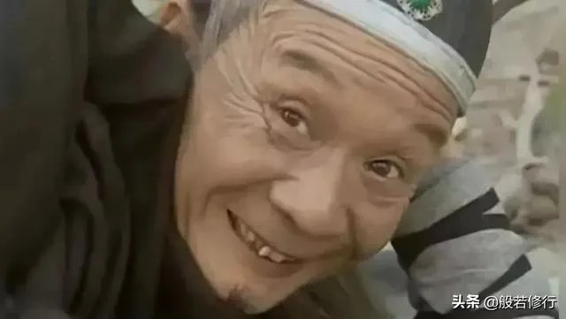 你们知道韦一笑是谁吗?