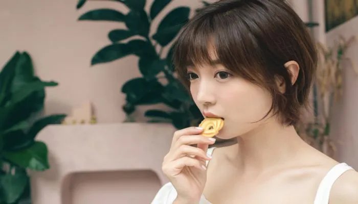 额头高适合什么发型 什么发型适合额头高的女生