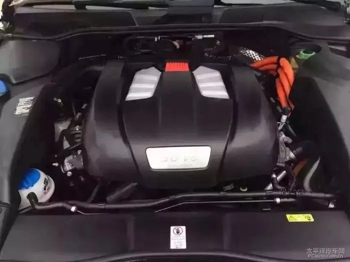 保时捷卡宴2012款 3.0t简介