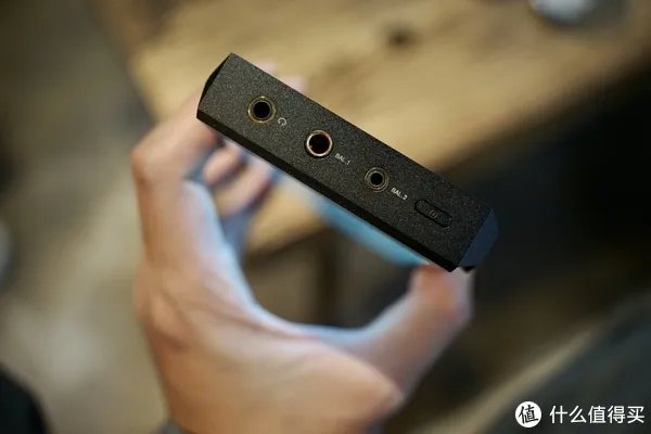 艾利和AK SP2000T评测：全球首款四解码三重运放架构播放器