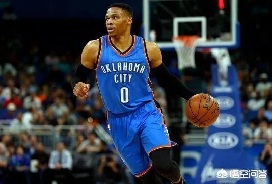 威少对阵热火狂摘18个篮板,如何看待他为了场均三双刷数据的行为?