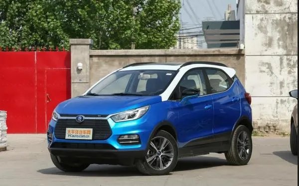 比亚迪混合动力汽车