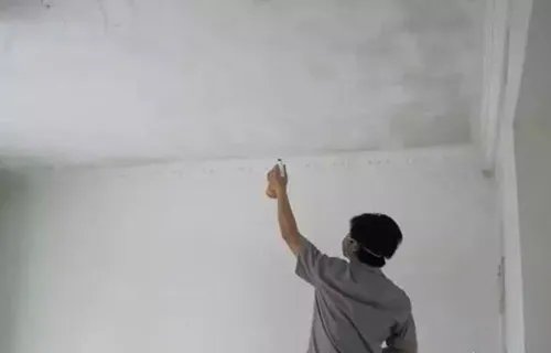 墙壁发霉怎么处理 4个妙招轻松解决