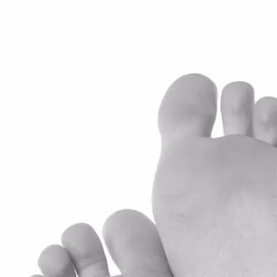 皮肤科医生怎么当