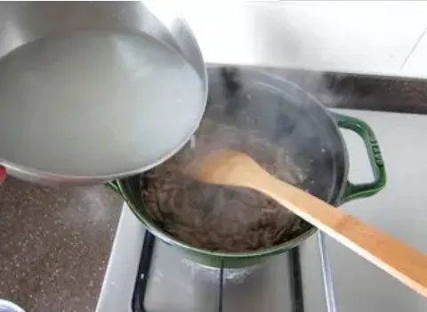 韩国大酱汤的做法是怎样的?