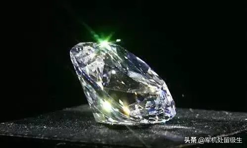 什么是半宝石？