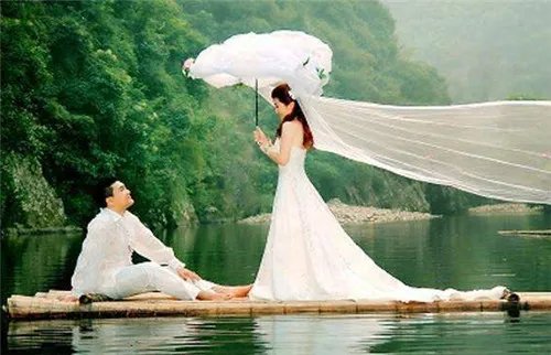 福州婚纱摄影前十名有哪些   找人气婚纱摄影楼看这里