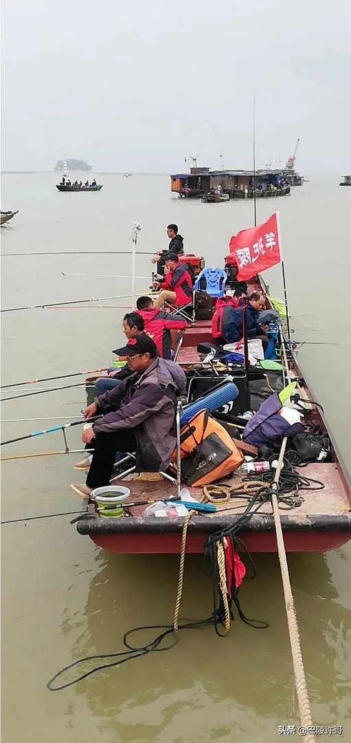 船钓用什么钓具