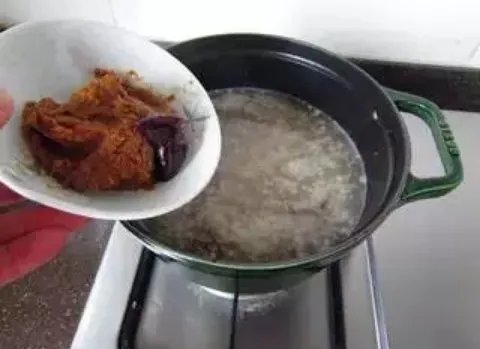 韩国大酱汤的做法是怎样的?