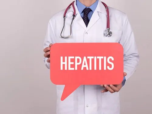 全国爱牙日：德伦口腔为粤西贫困小学捐爱心物资