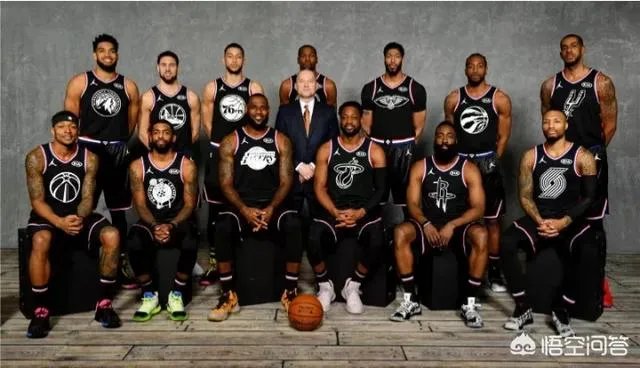 杰夫范甘迪表示应该取消全明星,一场出手160多个三分真的很尴尬,对此你怎么看?