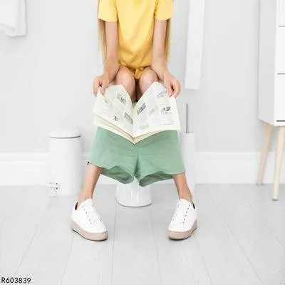 大便痛出血是怎么回事