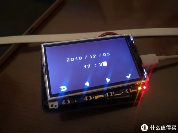 小蚁行车记录仪复活记（简单拆解+换电池）