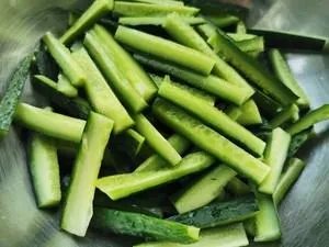 腌制黄瓜的方法与步骤？