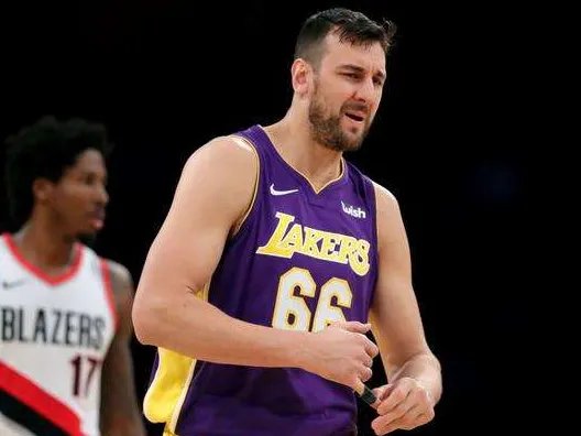 博古特退役的原因是什么？